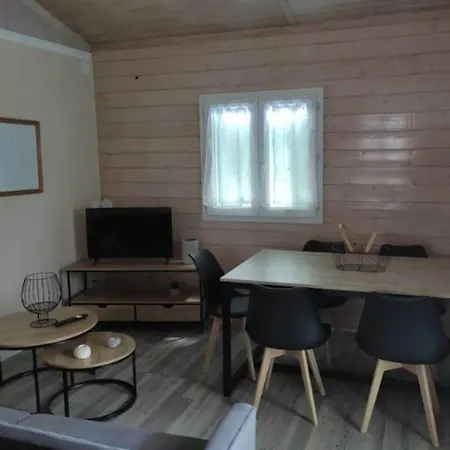 Prestige Avec Terrasse, 3 Chambres, - Api-1-52-540 Anduze
